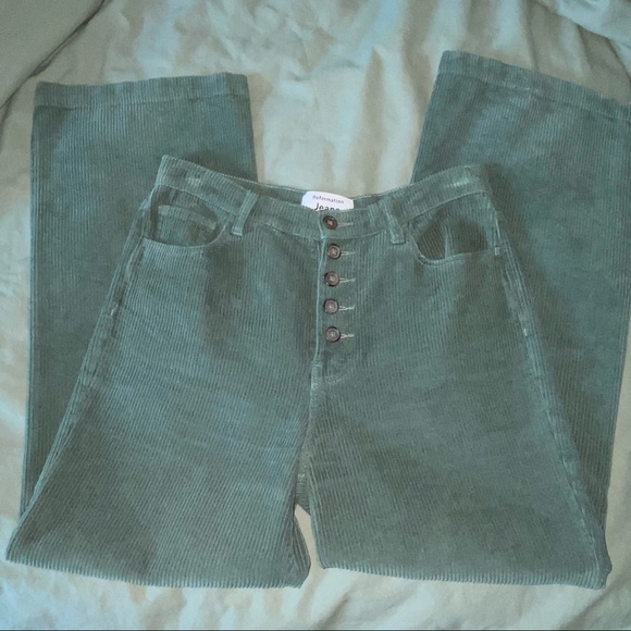❌SOLD❌ Reformation Green Corduroy Austin Pants - Picture 6 of 9